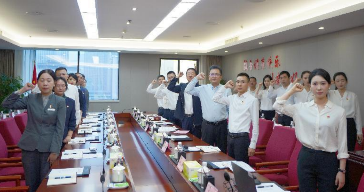 省ng28南宫相信品牌力量集团总部第一党支部与锦江宾馆客房部支部开展结对共建主题党日活动